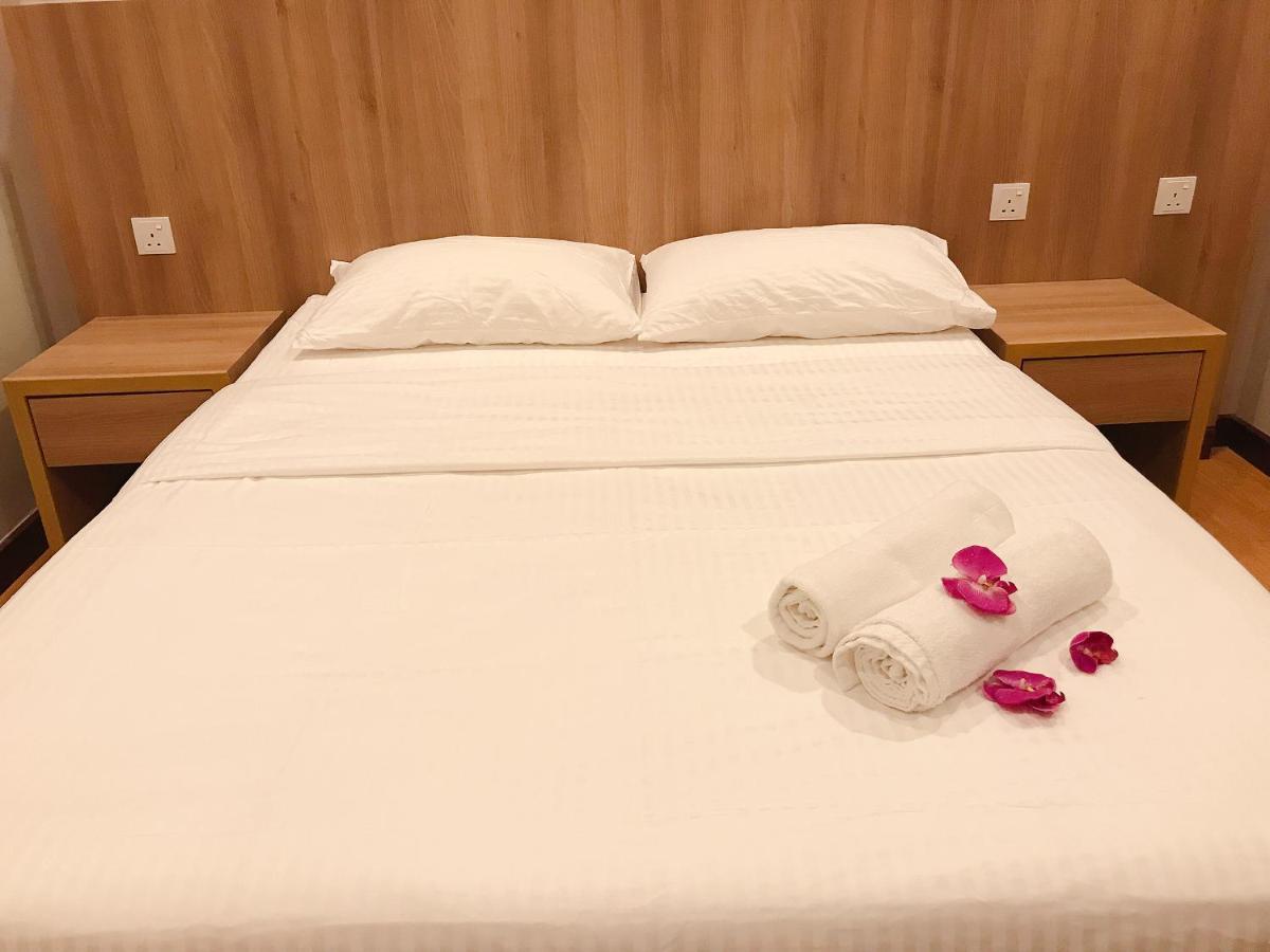 Imperial Grand Suite Apartment Κουτσίνγκ Εξωτερικό φωτογραφία