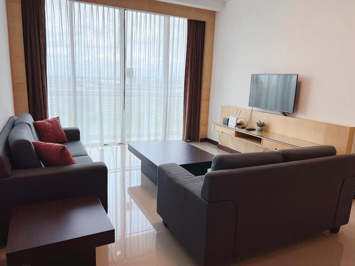 Imperial Grand Suite Apartment Κουτσίνγκ Εξωτερικό φωτογραφία
