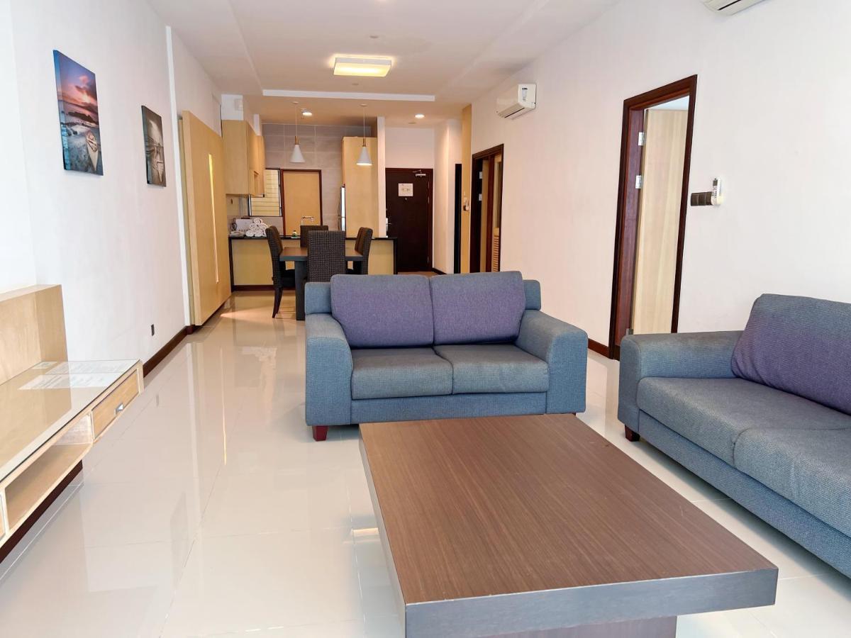Imperial Grand Suite Apartment Κουτσίνγκ Εξωτερικό φωτογραφία
